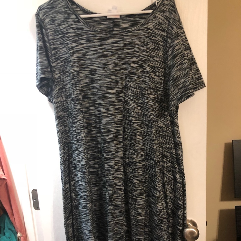 Lularoe Carly